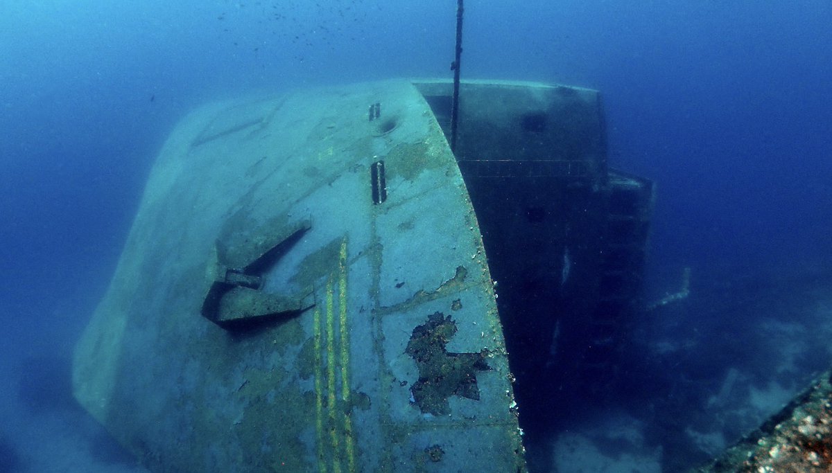 On s’apprête à descendre en plongée sur une épave de 80m, en live sur <a href="/TwitchFR/">Twitch FR</a> c’est unique et c’est maintenant!