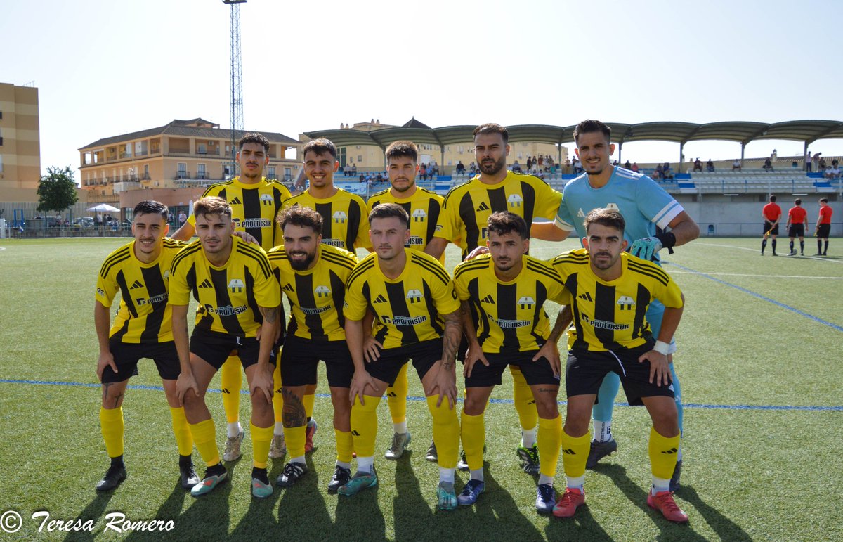 photos.app.goo.gl/xQvUKELivH8X1Y…

<a href="/ADMosqueo/">A.D. Mosqueo</a> <a href="/UDRinconada/">Unión Deportiva Rinconada</a>