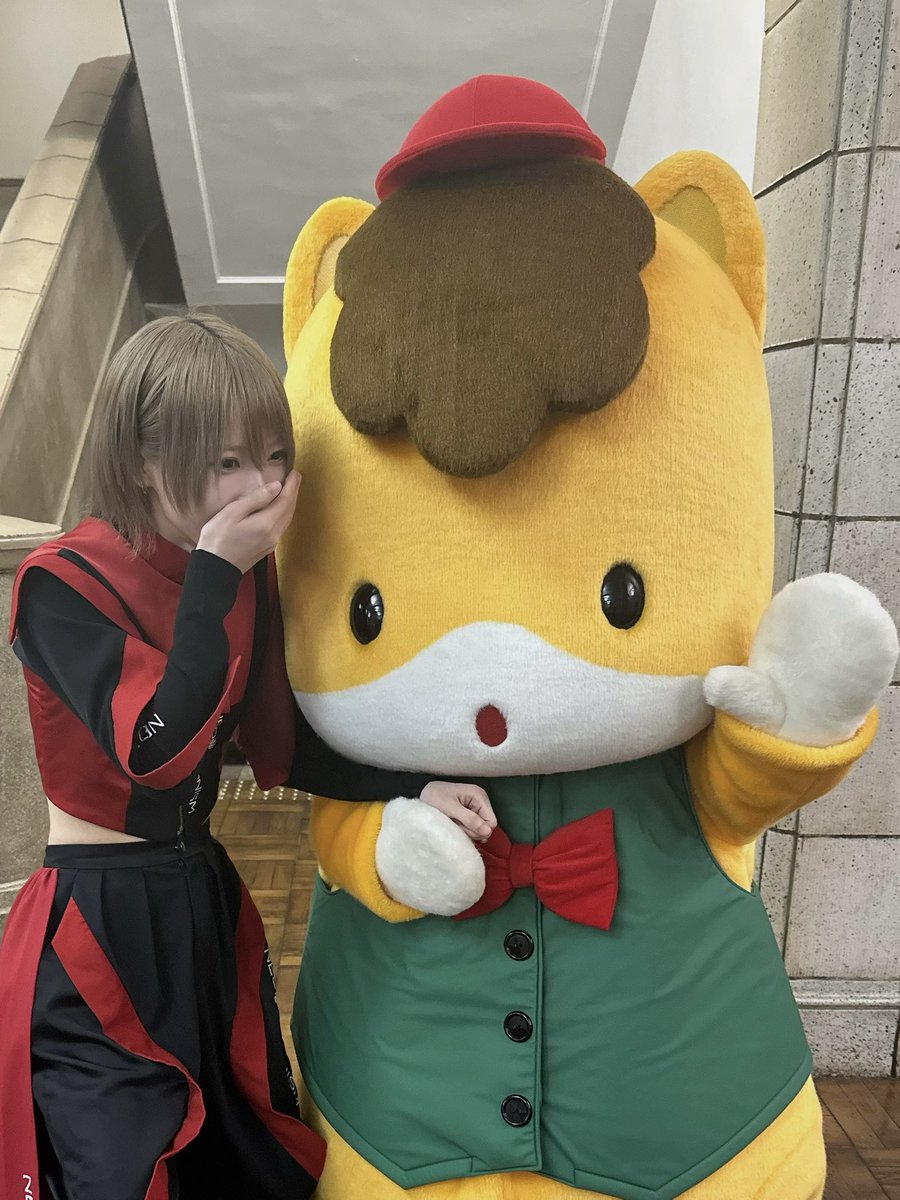 NEOJAPO_hinano's tweet photo. わ、、わぁ、、、みんな、、会えたよ、、 https://t.co/C4b4jPNrte