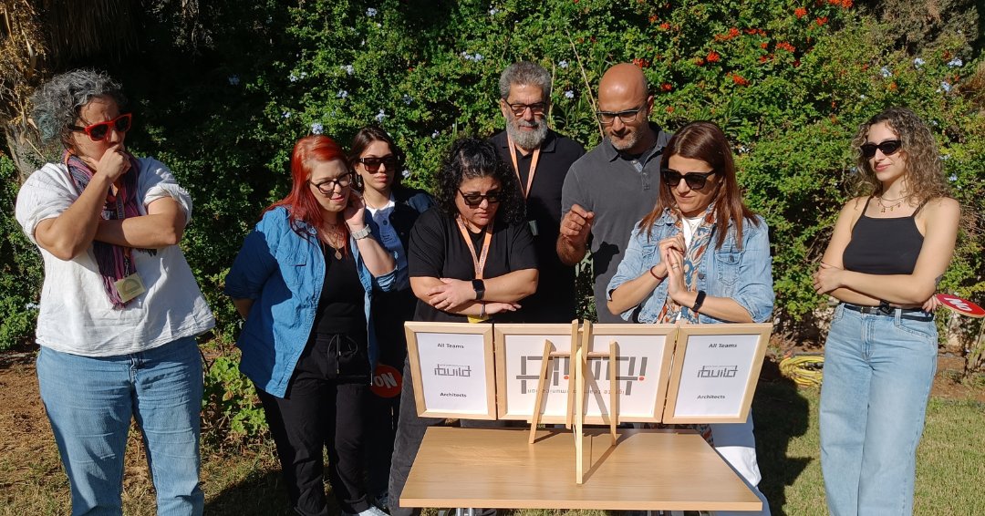 GnoraComm's tweet photo. 💡Η ομάδα της ΓΝΩΡΑ σε ένα ολοήμερο team building event της InterFRONTIERS. 

Μέσα από δημιουργικές δραστηριότητες επιβεβαιώσαμε στην πράξη όσα πρεσβεύουμε: την αξία της συνεργασίας, της εμπιστοσύνης και της ουσιαστικής επικοινωνίας.

#GnoraComm #CommunicationConsultants https://t.co/vzmzOlF0q2