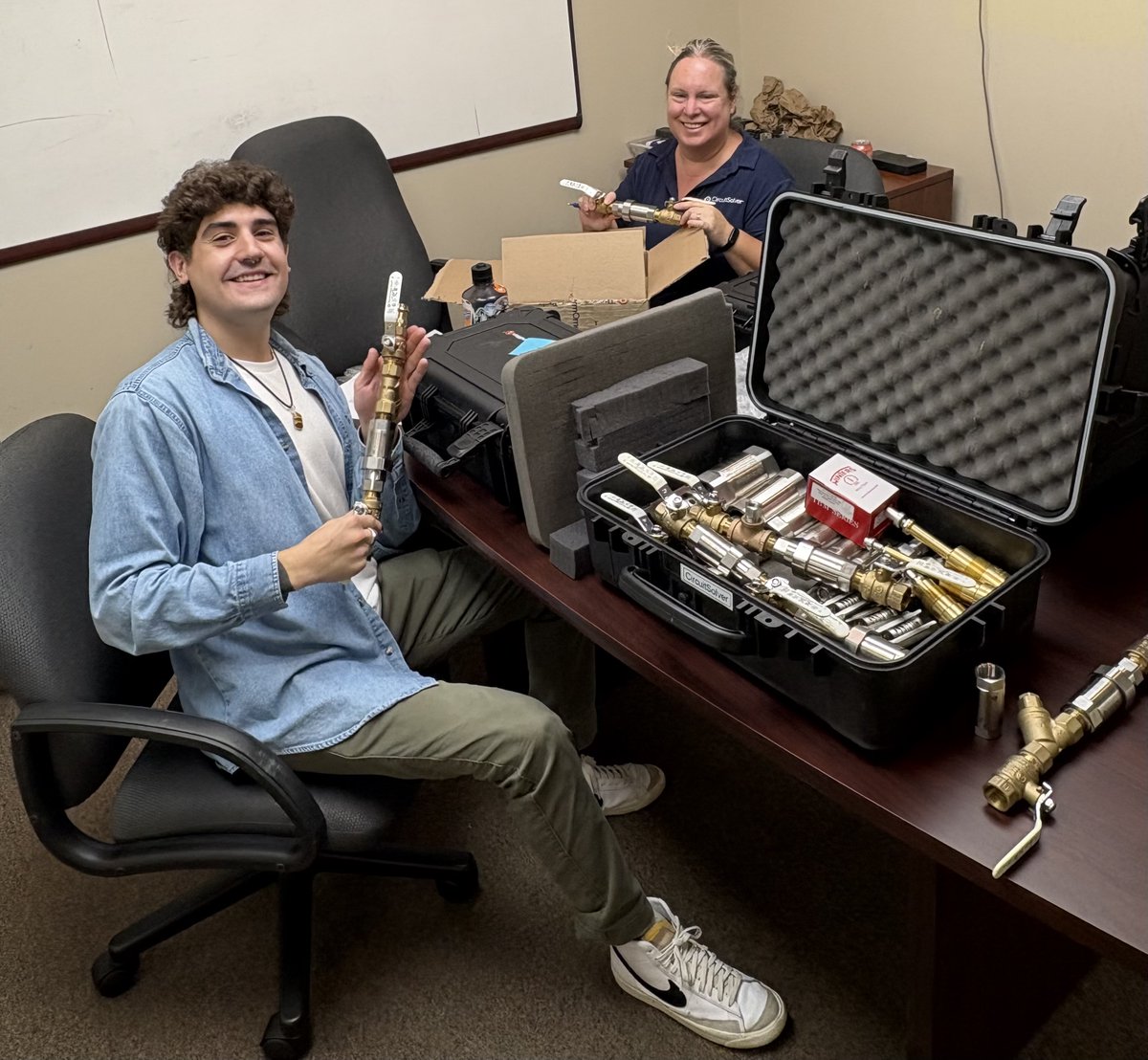 CircuitSolver's tweet image. Our Marketing team is prepping for their next big shows - BCxA and CIPHEX!
We are always at the ready to help our Sales teams at expos (and more!) demonstrate how our temperature solutions can help customers with their temperature problems.