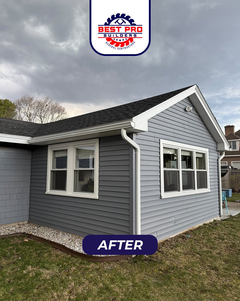 bestprobuilders's tweet image. Before &amp;amp; After: new siding, new life! ✨ 

What looks like a detail changes everything: modern style, more protection &amp;amp; better efficiency. 

Hire the best team!

📞 (857) 237‑0142

#bestprobuilders #deckconstruction #patioconstruction #homeadditions
