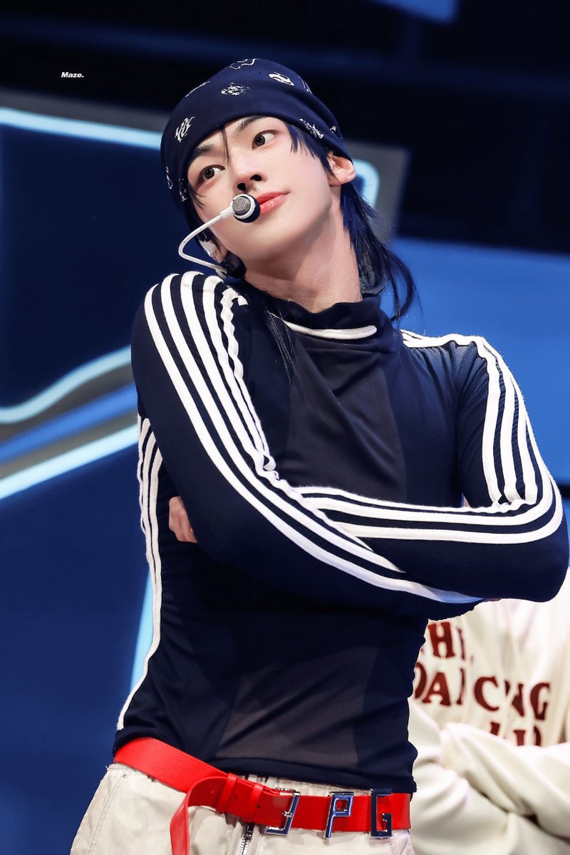 kimdohoons's tweet photo. OKAY OMEGA DOHOON BELIEVERS YOU WIN. https://t.co/1fGHUVidqd
