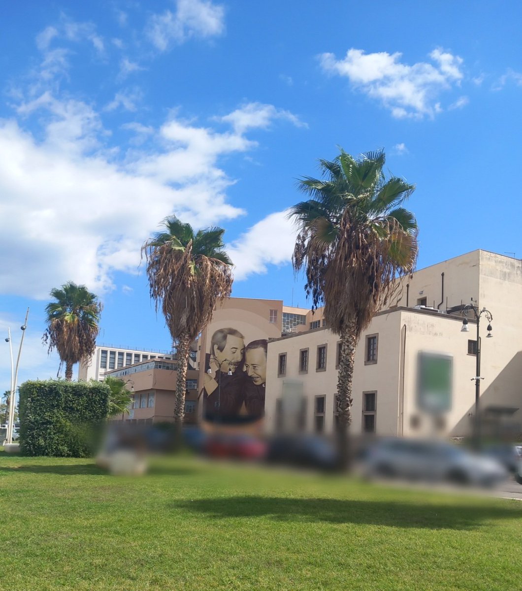 Io_Francis's tweet photo. #lacala #palermo 💕🌞
#giovannifalcone #paoloborsellino https://t.co/jzrheorEcB