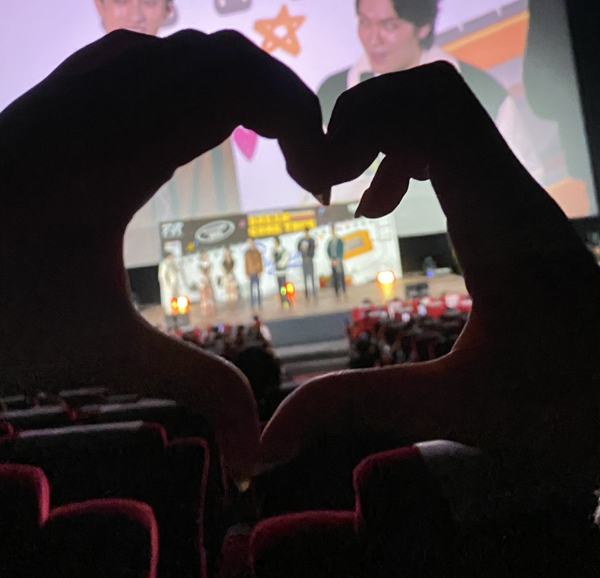 imnotevenAMY's tweet image. ^. .^₎Ⳋ

 #RearrangeTheSeries