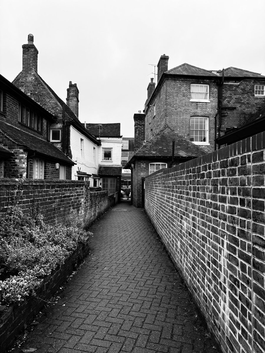 Chris Cornell (@chrisco49821424) on Twitter photo Back street view of Petersfield today Back street view of Petersfield today