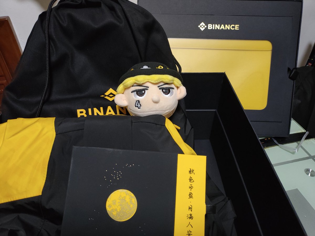 0xBclub's tweet image. 感謝各大 CEX 和項目方的中秋禮盒,最近家裡有點事要忙一直沒時間出去拿,雖遲但到 🥮
獨樂樂不如眾樂樂,一鍵三連➕關注我抽 100U ✘ 10 人瓜分
@binance @COINUPZH @BiKingex @BloomRoy1 @gigiz_eth @GCLUB_WEB3