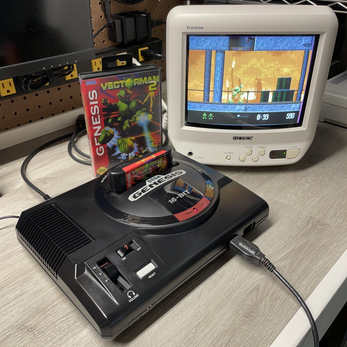 RetroJeff83's tweet image. Order 6322 Complete!
Sega Genesis Model 1 (VA6) came in for a @zaxour Triple Bypass V2+ Install and a Full Recap Service
Wired up CVBS restoration and headphone audio restore as always 👍
🧵 1/3