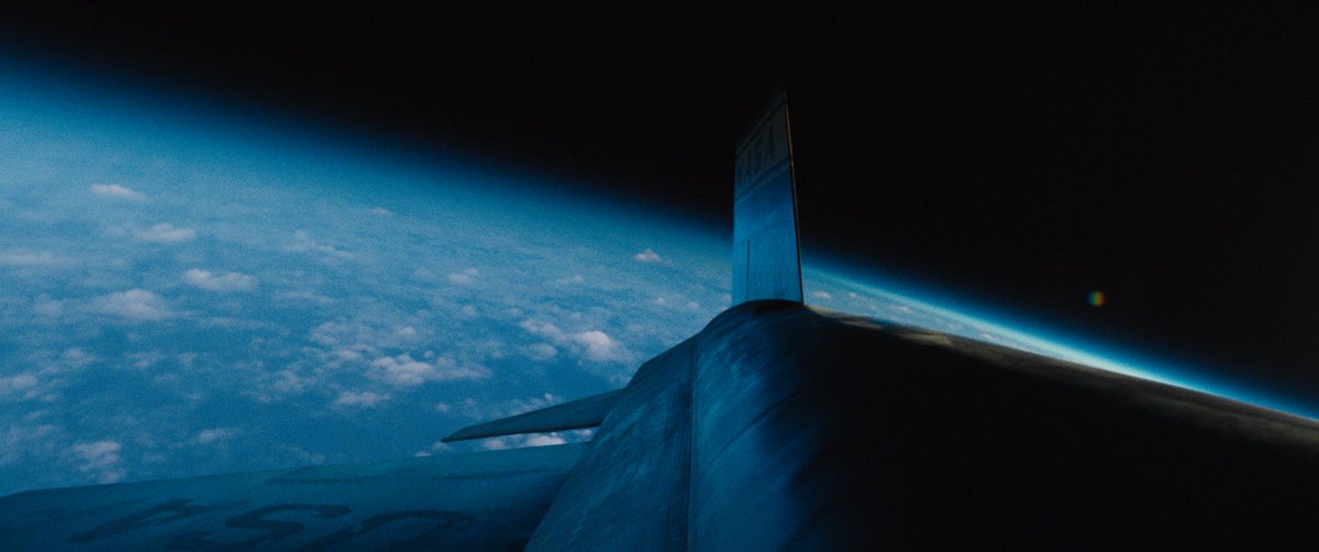 dneg's tweet image. Yesterday marked 7 years since Damien Chazelle's #FirstMan launched into theatres! 🚀🌙 Revisit the out-of-this-world #VFX our team delivered to bring this striking Neil Armstrong biopic to the screen, then learn more about our #Oscar winning work here: bit.ly/3g3kfOd