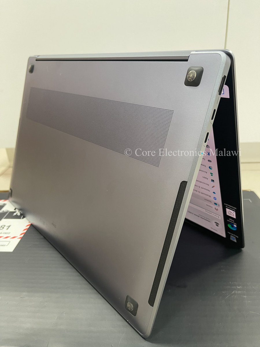 CoreMalawi's tweet image. Hi Beauty❤️! Buy Samsung Book 4 Pro | Intel Ultra 7 155H | 16Cores/22Threads Upto 5.1GHz | 32GB RAM DDR5 | 1TB SSD | 15.6” AMOLED 2X Touchscreen Display | Dual Type-C | Going at 4,995,000.00 | Contact ￼0995 47 01 74
#coreelectronicsmalawi #Samsung