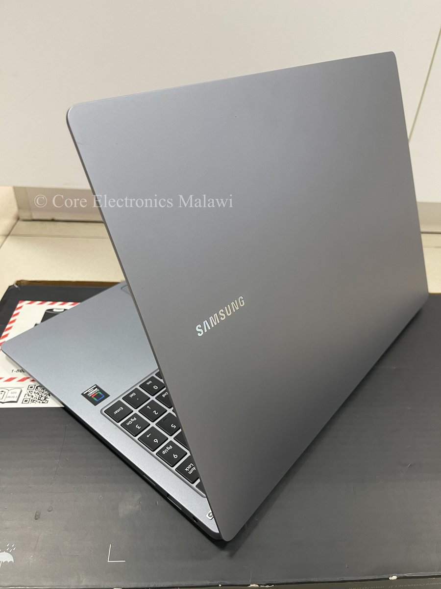 CoreMalawi's tweet image. Hi Beauty❤️! Buy Samsung Book 4 Pro | Intel Ultra 7 155H | 16Cores/22Threads Upto 5.1GHz | 32GB RAM DDR5 | 1TB SSD | 15.6” AMOLED 2X Touchscreen Display | Dual Type-C | Going at 4,995,000.00 | Contact ￼0995 47 01 74
#coreelectronicsmalawi #Samsung