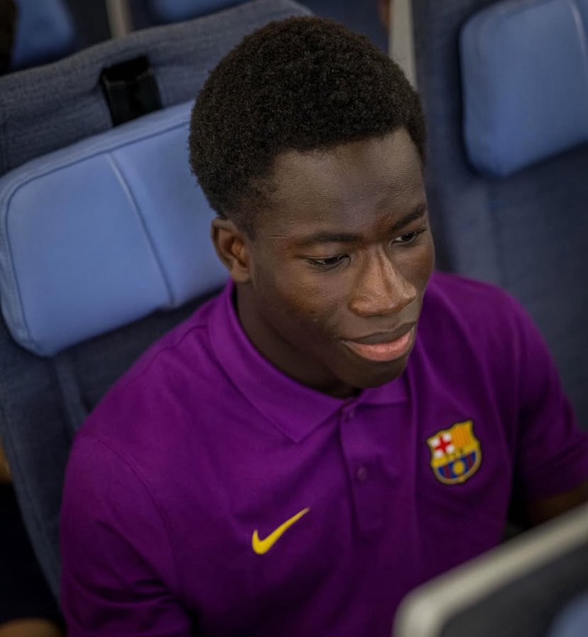 RisingStarXI's tweet image. 🇪🇸🤯 | 𝐇𝐄 𝐈𝐒 𝐀𝐋𝐑𝐄𝐀𝐃𝐘 𝐁𝐑𝐄𝐀𝐊𝐈𝐍𝐆 𝐋𝐀𝐌𝐈𝐍𝐄 𝐘𝐀𝐌𝐀𝐋'𝐒 𝐑𝐄𝐂𝐎𝐑𝐃𝐒 

• Name: Ebrima Tunkara
• Born: 10 March 2010 (15 years old)
• Nationality: 🇪🇸/🇬🇲
• Position: AM/LW
• Current Club: FC Barcelona 
• Potential: 9.6/10

Ebrima Tunkara is a versatile,…