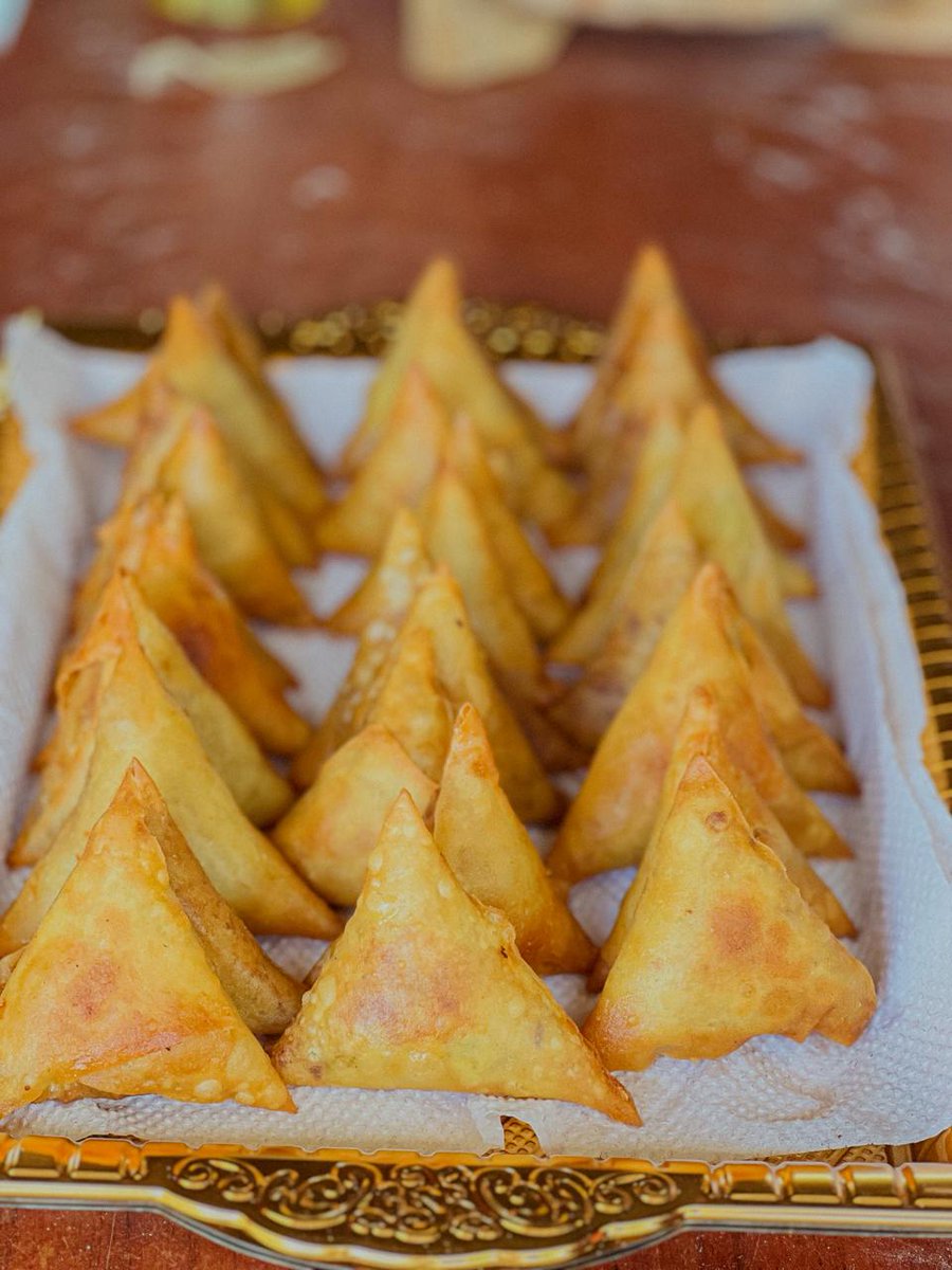 FazaYouth's tweet image. our participants learned the best way to make fish delicacies observing hygiene and packaging to suit consumers needs in the technical training to help them set bars high in entrepreneurship world.
#blueeconomy #bluebiz #technoserve #fazayouth 
#BlueEconomy #Livelihoods