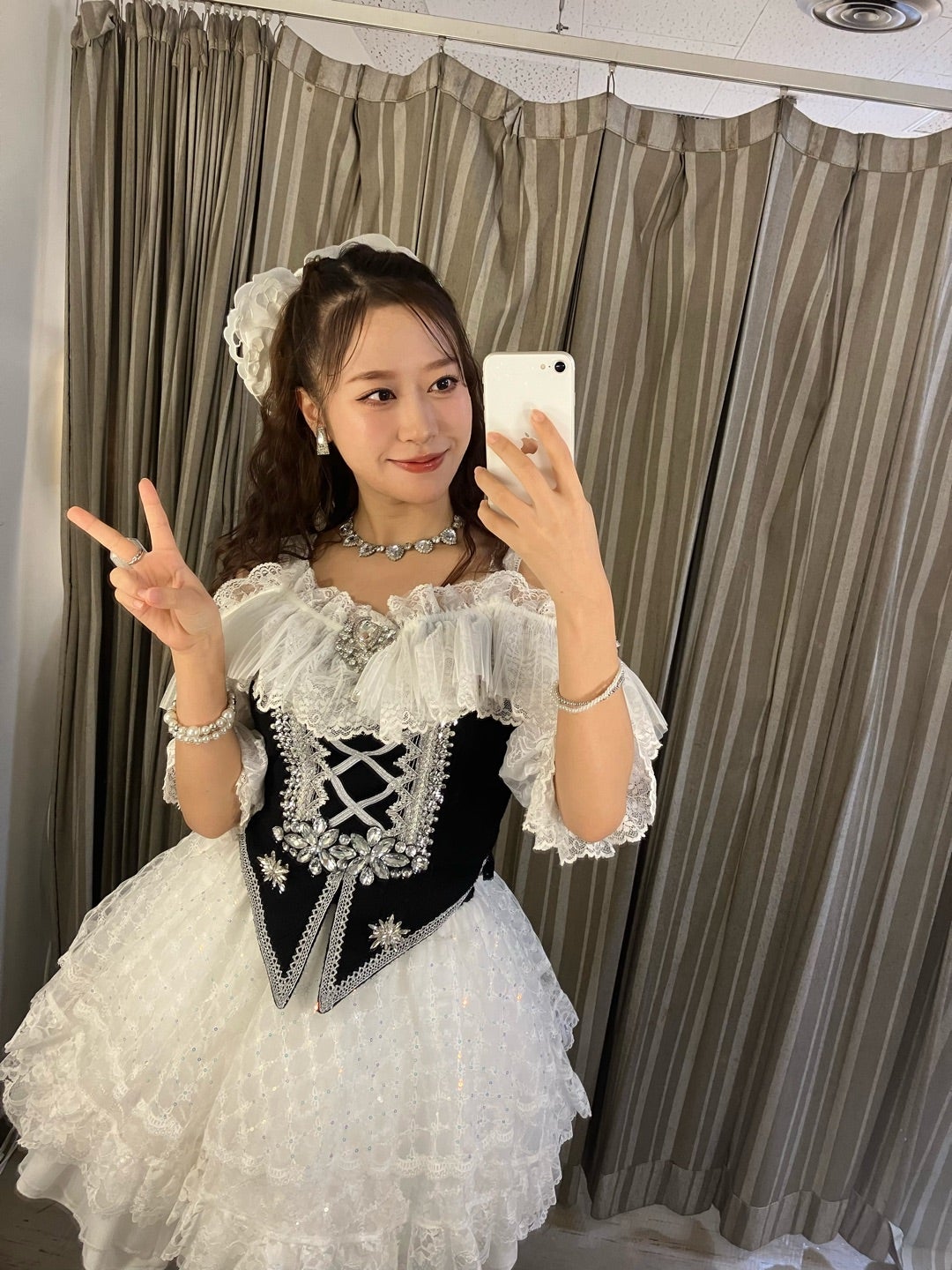 激レア！新品未開封　モーニング娘。小田さくら　グッズセット 新品Tシャツ カード Amazon.co.jp: モーニング娘。 小田さくら 11期 リストバンド