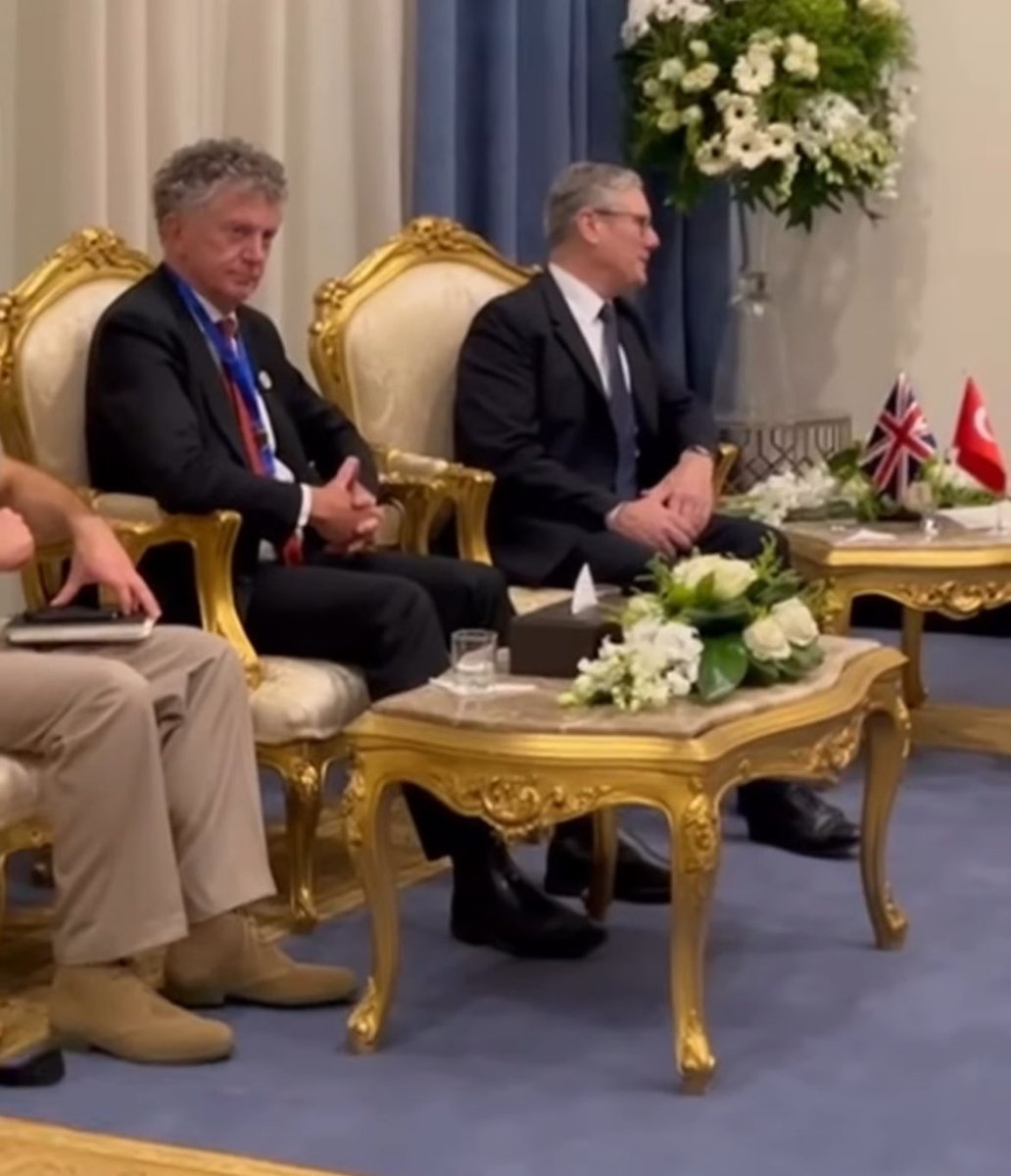 Jonathan Powell looking haggard in Sharm El-Sheikh. At least he has a box of tissues.