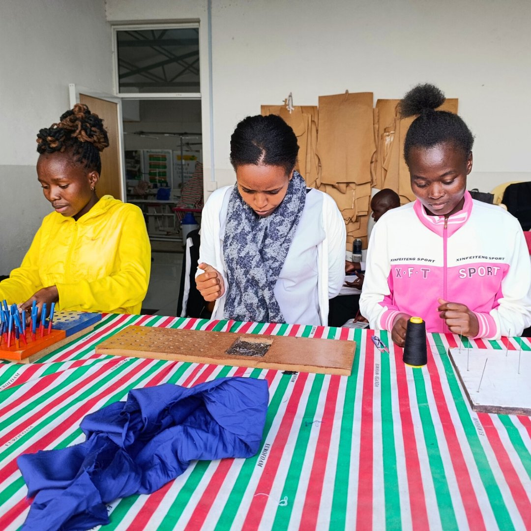 SainathEducati1's tweet image. Dexterity defines quality in textiles.

Our trainees practive with peg boards, pin boards, and needle-thread tests to build precision and speed before joining production.

Training today, shaping tomorrow.