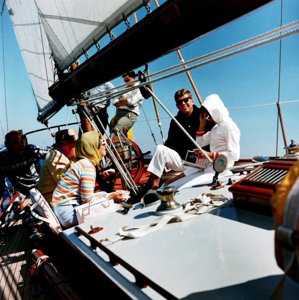 Q_research_Team's tweet image. The MISSION
The journey isn’t just ours it’s for the world. We sail along as one family, learning, loving, coding, and becoming the heroes God designed us to be. Every wave carries a letter. Every tide carries a number. Together, we reveal the map.

SAIL ALONG