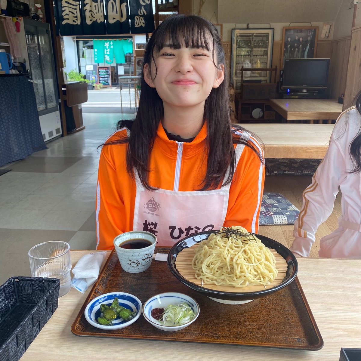 桜ひなのﾁｬﾝのこの笑顔が変わってないのほんまに愛おしくてたまらん

( ◜︎◡︎◝︎ )←これすぎる