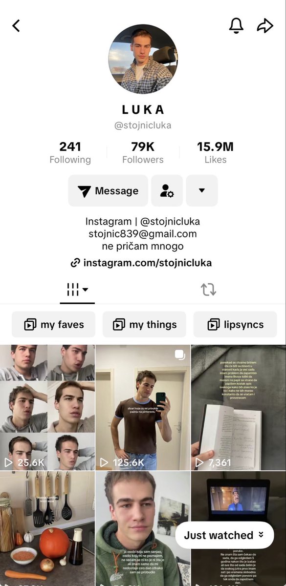 andjela tweet media