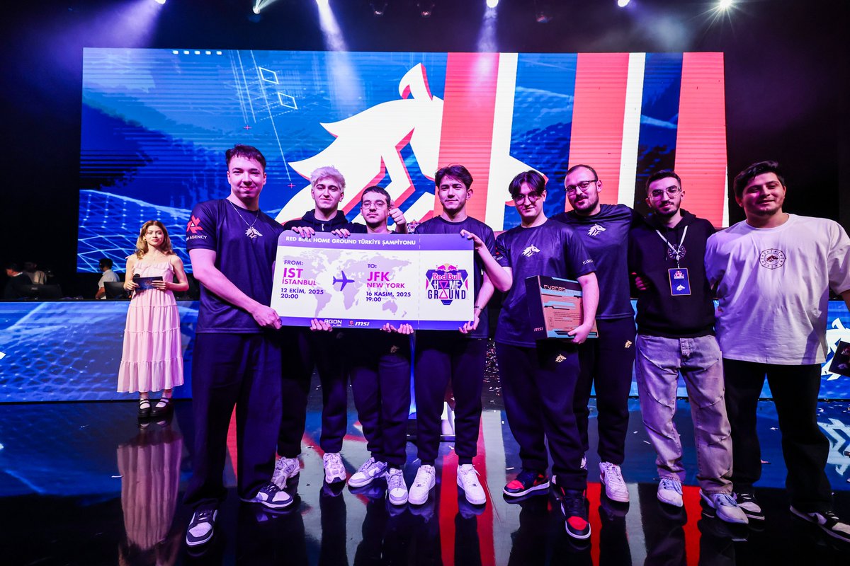 Red Bull Home Ground 2025’in heyecanını ESA Esports Arena’daki nefes kesen turnuvayla yaşadık.
Finalde <a href="/FUTesportsgg/">FUT Esports</a>  ve ULF Esports kozlarını paylaştı, şampiyon ise ULF Esports oldu! 🏆 GGWP