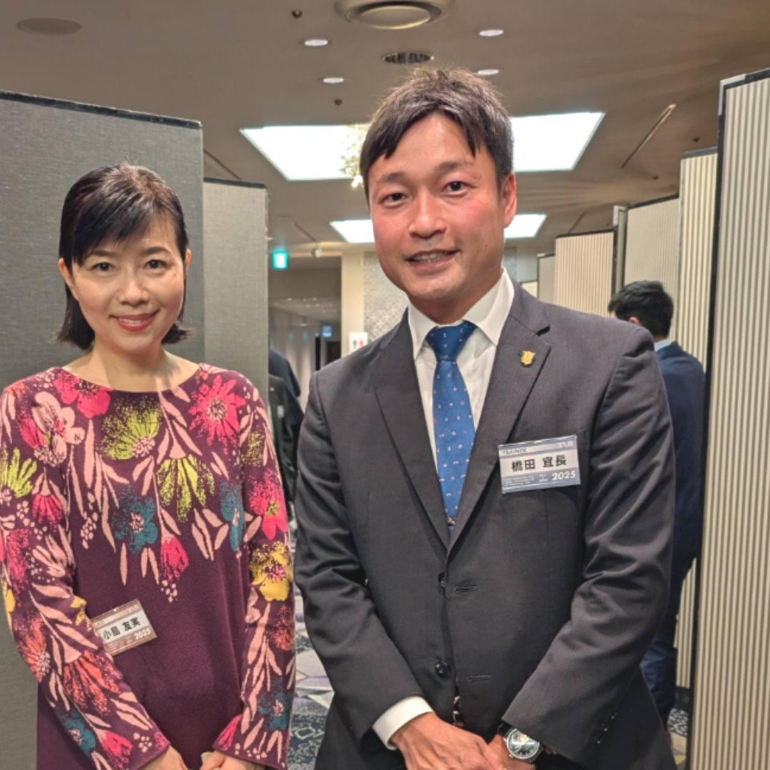 Motojiko's tweet image. 社台グループのパーティーで初めてご挨拶させて頂いた、来年開業予定の橋田宣長調教師（お父様は橋田満元調教師です）。
ディアドラが欧州に長期滞在した際、帯同していた橋田宣長師。…