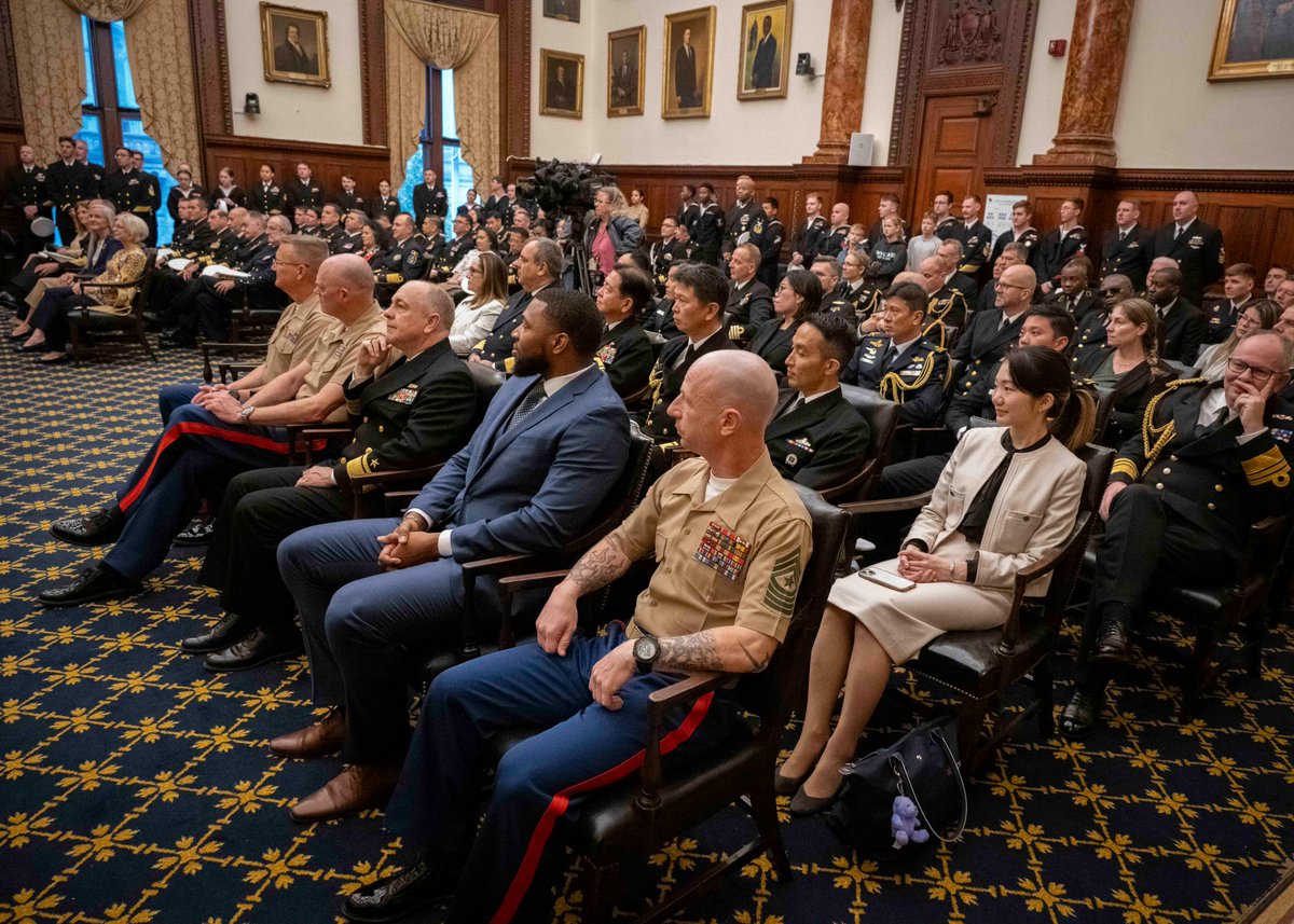 Office of the Chief of Naval Operations tweet media