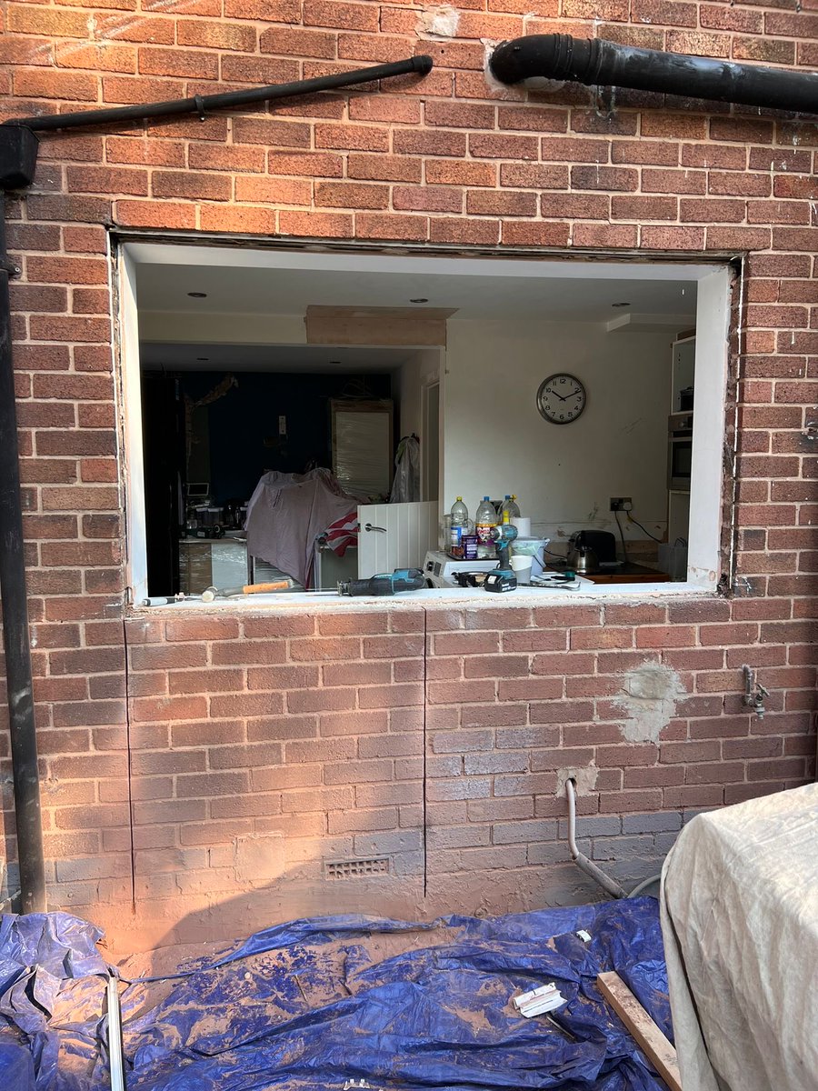 mcrwindows's tweet image. Switch it up 🔧✨

We love prepping the space for something new. Here, we transformed a window into a door + window combo. 

Free quote → manchesterwindowsltd.co.uk

#ManchesterWindows #SpaceMaximised #ChangeOfAccess #WindowsAndDoors #BeforeAndAfter #HomeTransformation