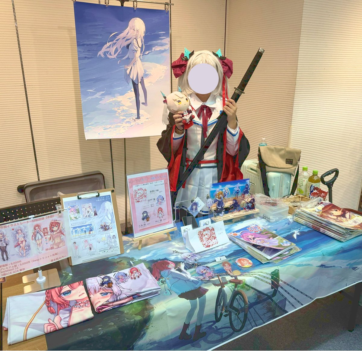 Maki_Aato's tweet photo. 鍵島お疲れ様でした。
初めてのコスプレ、緊張しました！
今回会場に持ち込んだグッズは全て完売しまして、本当にありがとうございました。すごく感動します！
なお、通販は予定していませんが、次回の鍵島で増刷して再販するつもりです！ぜひ次回もお会いしましょう！
#鍵島14 #KeyIsland14 https://t.co/T9f3Rcn5Ti