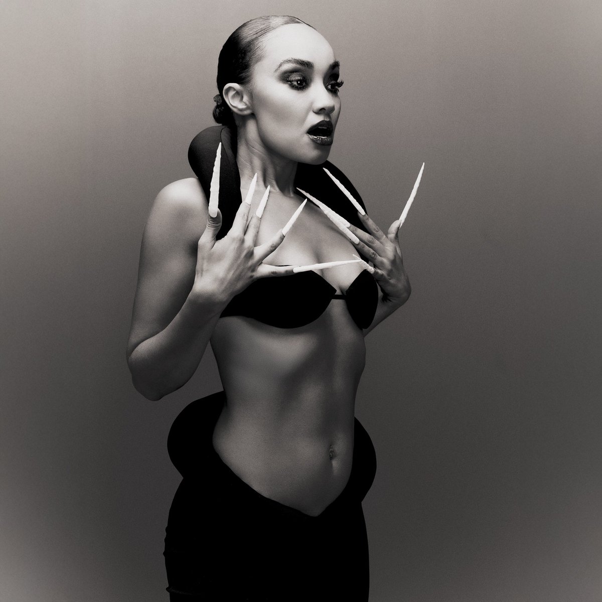 CelebMix's tweet image. We are SO EXCITED for @LeighAnneMusic to HER MOMENT!!!!! This next era is going to be 🔥🔥🔥 Let's all get behind OUR girl ❤️