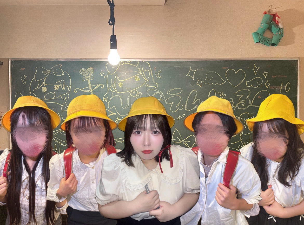 皆ではなちゃんの再現🎒
(6年4組にて🫶)
<a href="/mymelody_stk/">まいめろ</a> 
<a href="/tnkdesu_2525/">.たなか.</a> 
<a href="/hanachan_Kawa11/">ガチおがっち🥩❤️🐶ヲタッコリー</a>