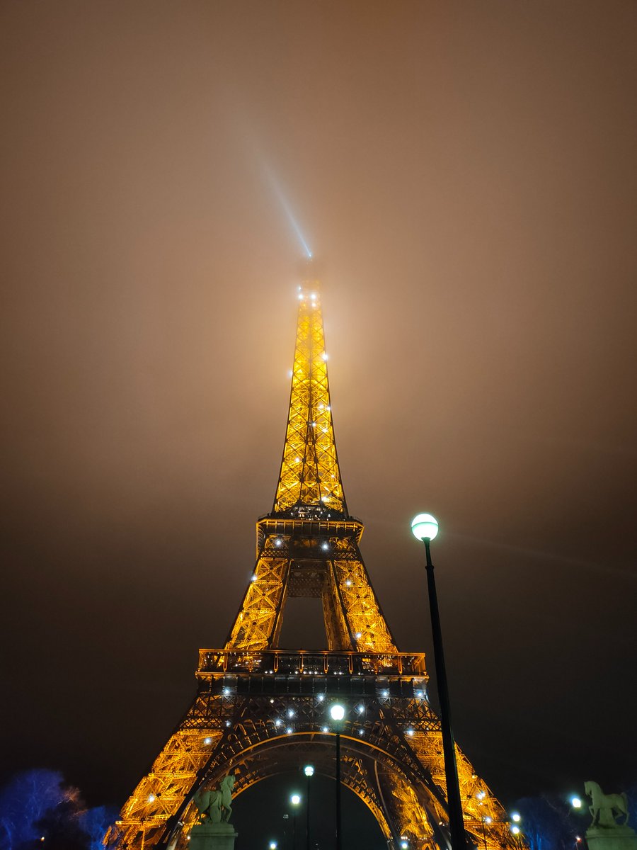 One Line Artist tweet media