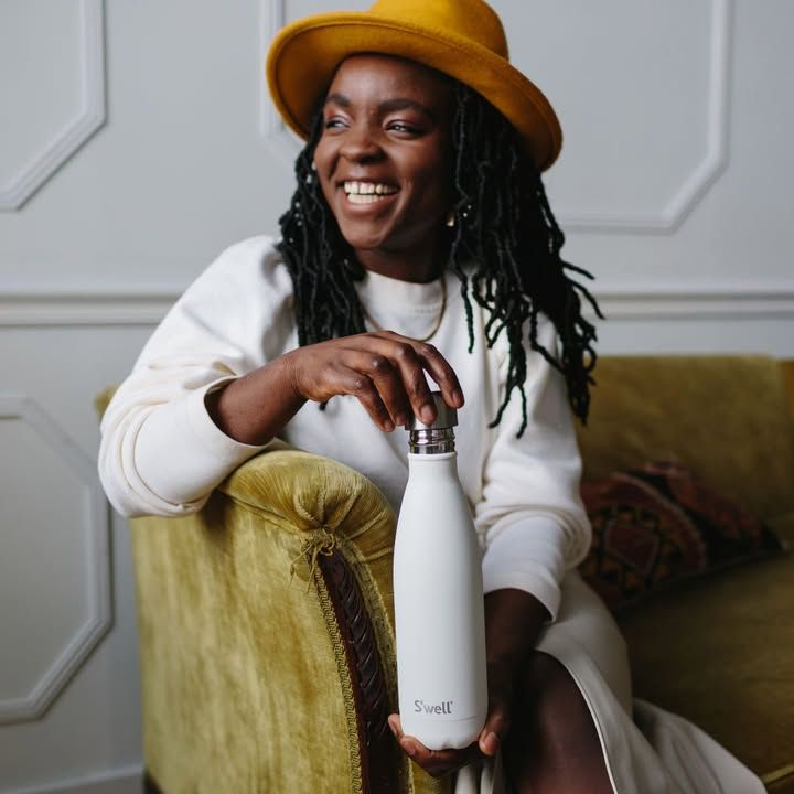 promoimagesinc's tweet image. We have a full range of customized products and services to reinforce your brand and message. amp.fyi/-/1bEYZWVE #pullovers #brandedmerch #yourlogohere