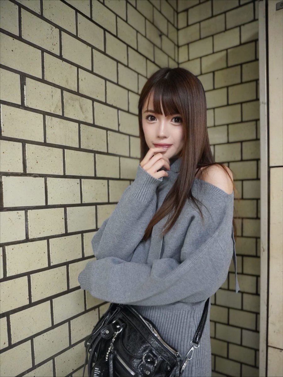 ニーハイブーツ履ける気温になった❄️🤍