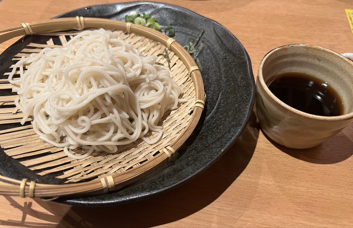 意外に知られてない広島県府中町名物の白そば。
