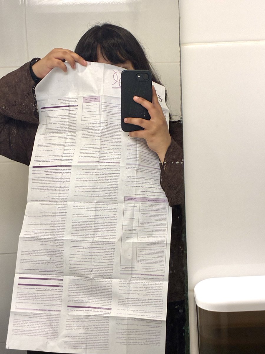 Es bkn usar anticonceptivos pq vienen con un poster de regalo