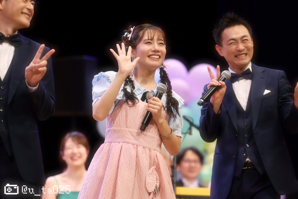 u_ta025's tweet photo. 可愛いあつこさん🥰
#高崎こどもコンサート 
#小野あつこ https://t.co/KI6lu4nqnQ