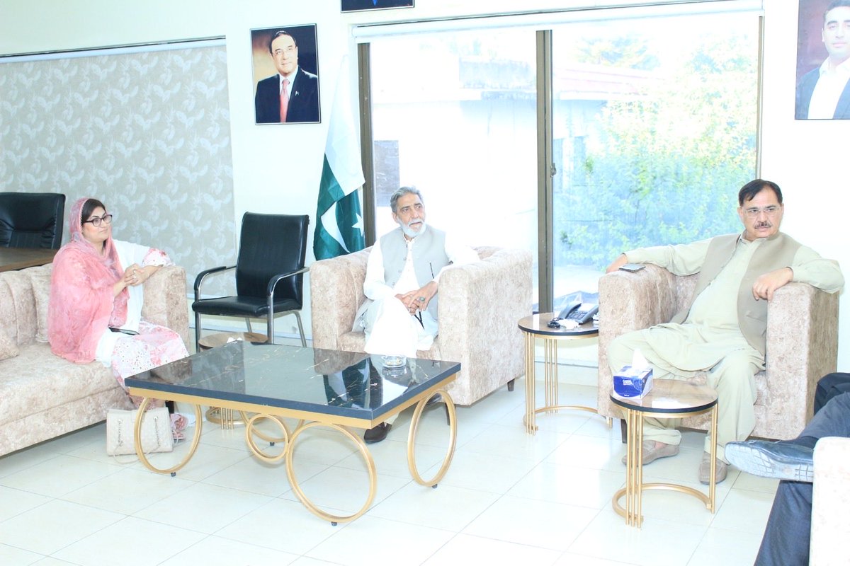 SyedMAliShah_'s tweet image. پاکستان پیپلز پارٹی خیبر پختونخوا میڈیا اسٹریٹجک کمیٹی کے اراکین کا اجلاس مرکزی سیکرٹری جنرل محمد ہمایون خان کی زیر صدارت منعقد ہوا، جس میں صوبائی صدر سید محمد علی شاہ باچا، صوبائی سیکرٹری اطلاعات امجد خان آفریدی، ڈپٹی سیکرٹری اطلاعات گوہر انقلابی، طاہر عباس، ممبر صوبائی اسمبلی…