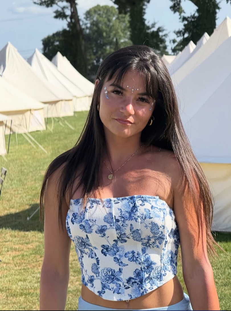 Chloe dvnt tweet media