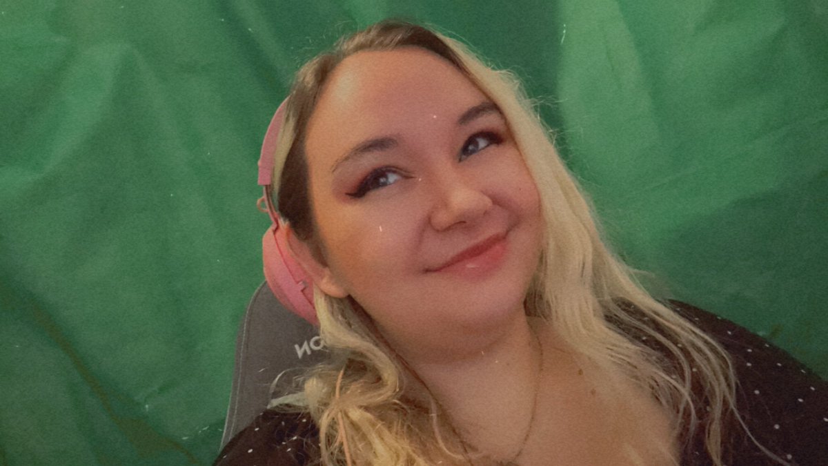 I guess I’m back?! Live over on m.twitch.tv/itjorts/home