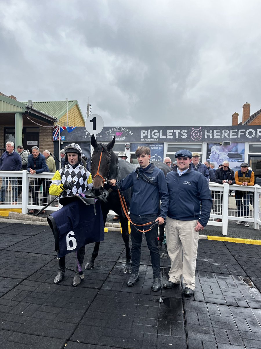 Hereford Racecourse tweet media