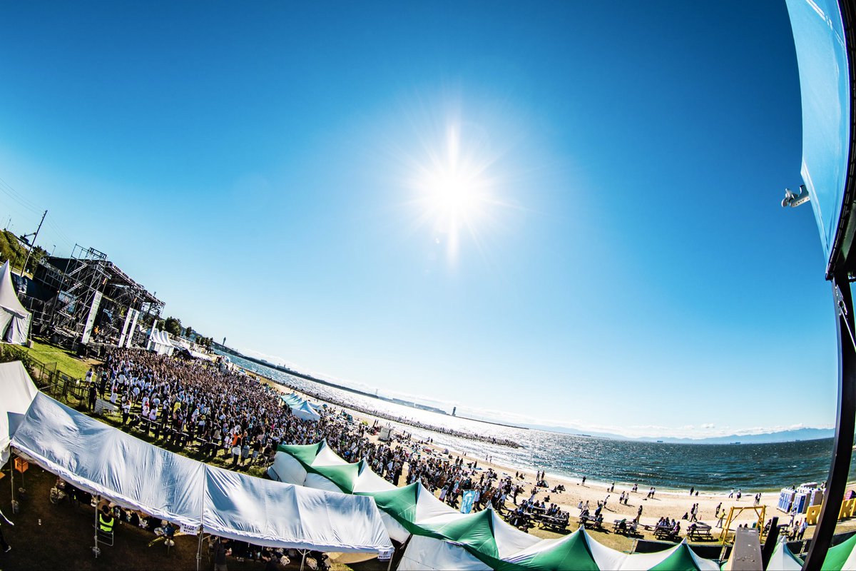 DE.BU FES tweet media