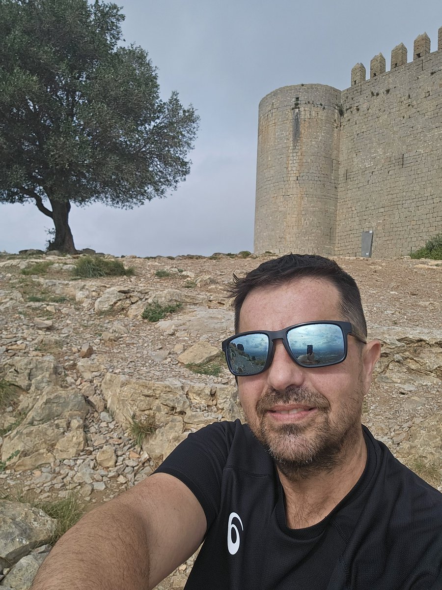 Avui, les cames, deien que no 🥺 ...
Vaig baixant que crec que caurà aigua. 
Bona tarda a tothom 🫶