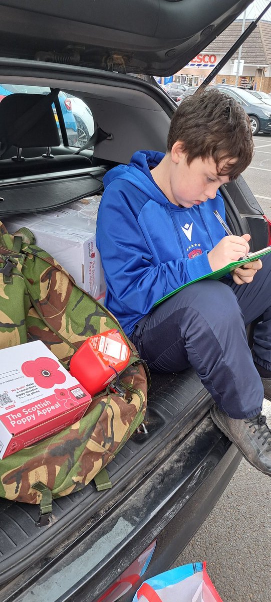 That's the Poppies out in Broughty Ferry and Monifieth.  Adam is out helping me as usual, his sixth year of helping. And year 37 for me! <a href="/InchturePrimary/">Inchture Primary</a> <a href="/ekdickie/">Emma Mathieson</a>