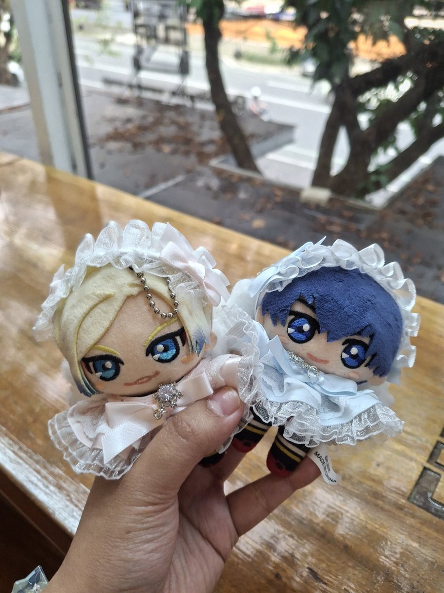 aria 🐼; adulting tweet media