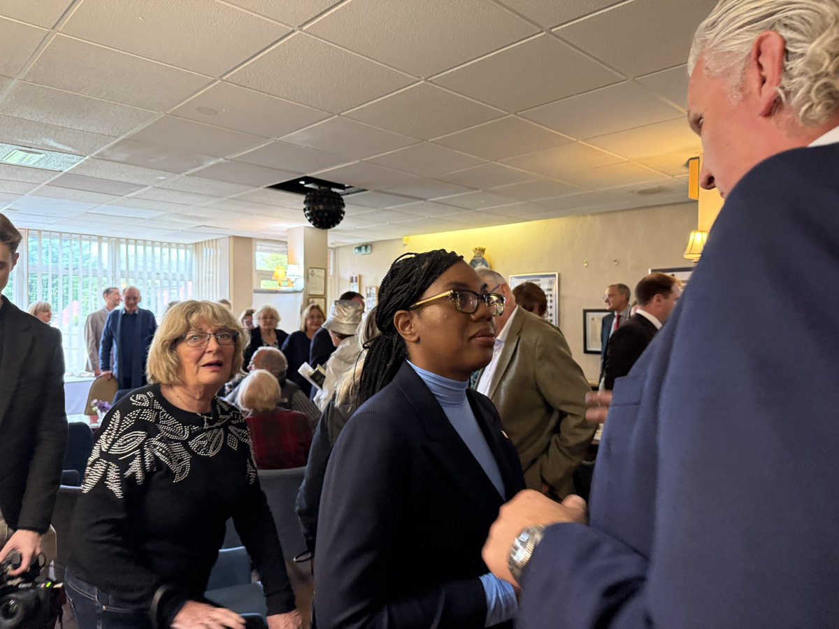 Good to welcome <a href="/KemiBadenoch/">Kemi Badenoch</a> to Grantham on the hundredth anniversary of the birth of Margaret Thatcher who is an inspiration to many of us.