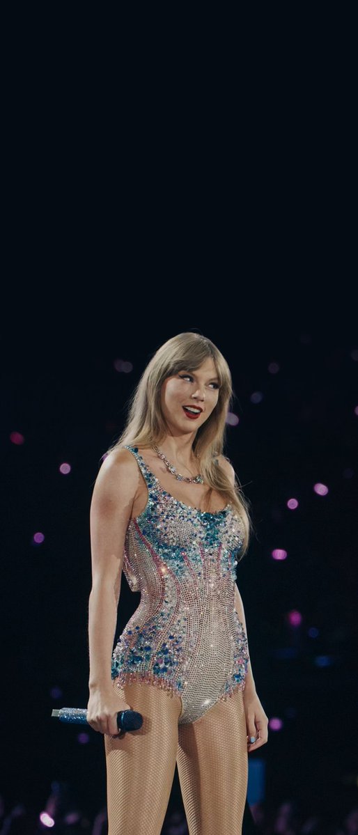 enjoywithmaio's tweet image. The End of An Era | Wallpapers🌟
📍Remember to load in 4K 🤍✨
#TSTheErasTour #TaylorSwift #SwiftDay #Wallpapers