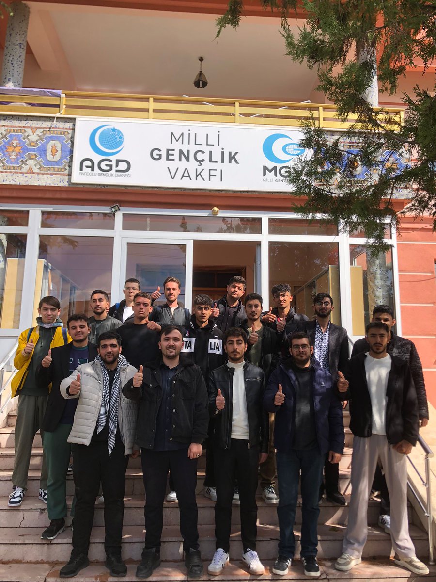 MESKO Birim Başkanımız, Isparta Şube Üniversite Komisyonumuzun Konya'da gerçekleştirdiği İlkadım Kampı'nda “Milli Görüş Hareketi Ve Nitelikli Kadrolar” sunumlarını gerçekleştirdi.