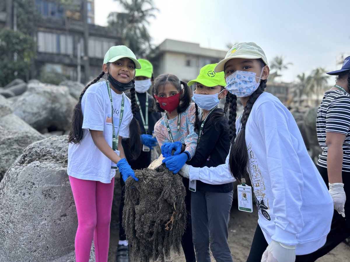 beachpleaseIND's tweet photo. WEEK 404: #DadarBeachCleanUp
Children are the promise of our present and the architects of our future. With their boundless potential, innocence, and fresh perspectives, they hold the power to shape the world.
@malharkaalambe @mybharatgov @UNICEFIndia @SwachhBharatGov https://t.co/nOykFQBHXj