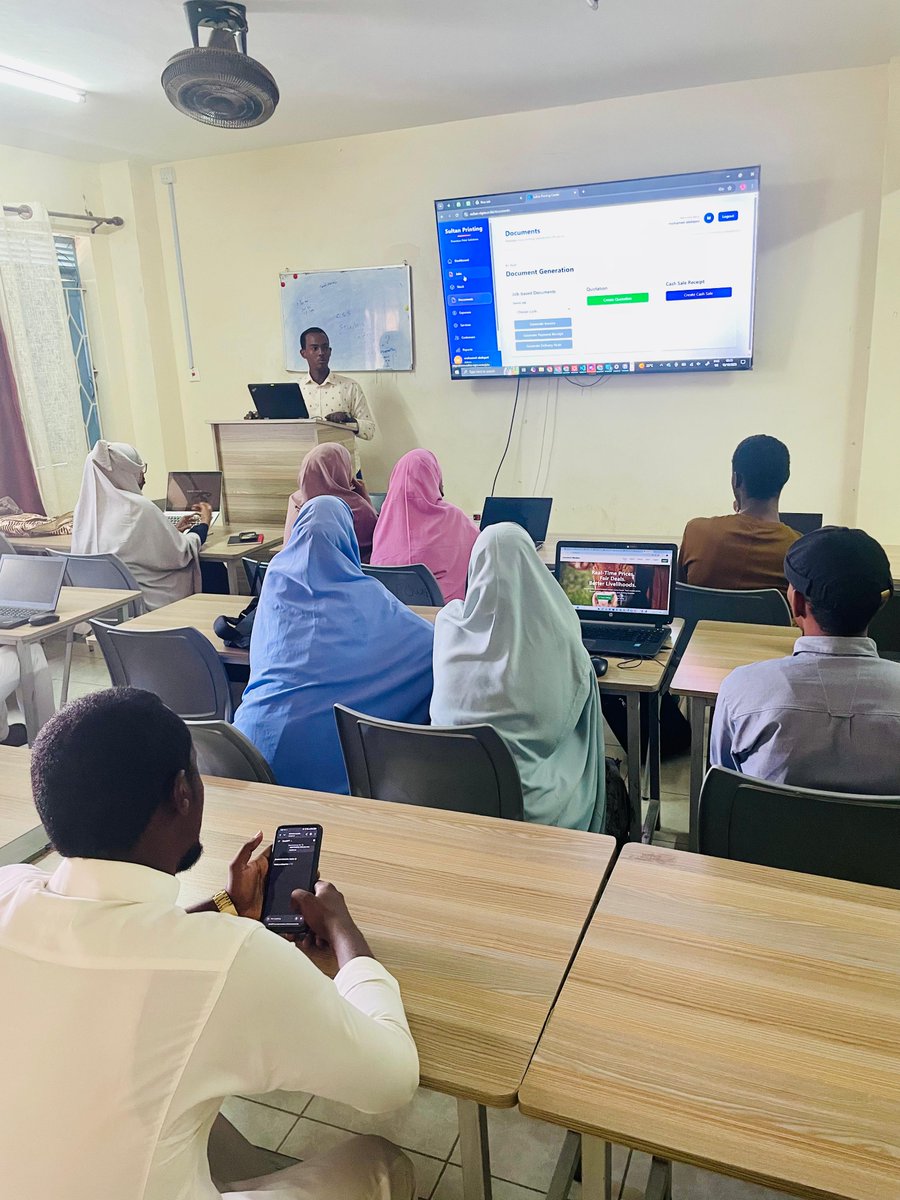 EmpowerwithIT's tweet image. This morning, we hosted Nour Omar, Principal Software Engineer at Microsoft, for an inspiring mentorship session at @EmpowerwithIT !
Our students and mentors gained valuable insights on innovation, career growth, and building impactful tech solutions for Northern Kenya.