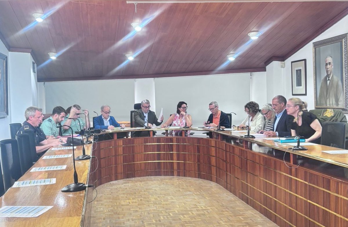 PopularsInca's tweet photo. 📍Avui el nostre portaveu ha participat a la Junta Local de Seguretat d’Inca, on s’han tractat qüestions clau per garantir la seguretat i el benestar de tots els inquers.
#Inca #Seguretat #PPInca https://t.co/eRJxiy9tsx